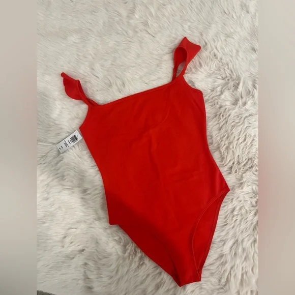 NWT Aritzia Wilfred PERRIN BODYSUIT - Picture 4 of 6